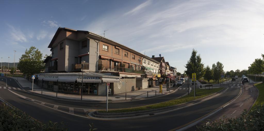 Hostal Europa Pension Irun Eksteriør bilde